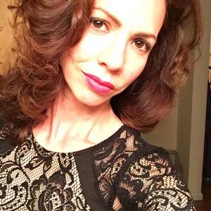 Meet your Posher, Sharon